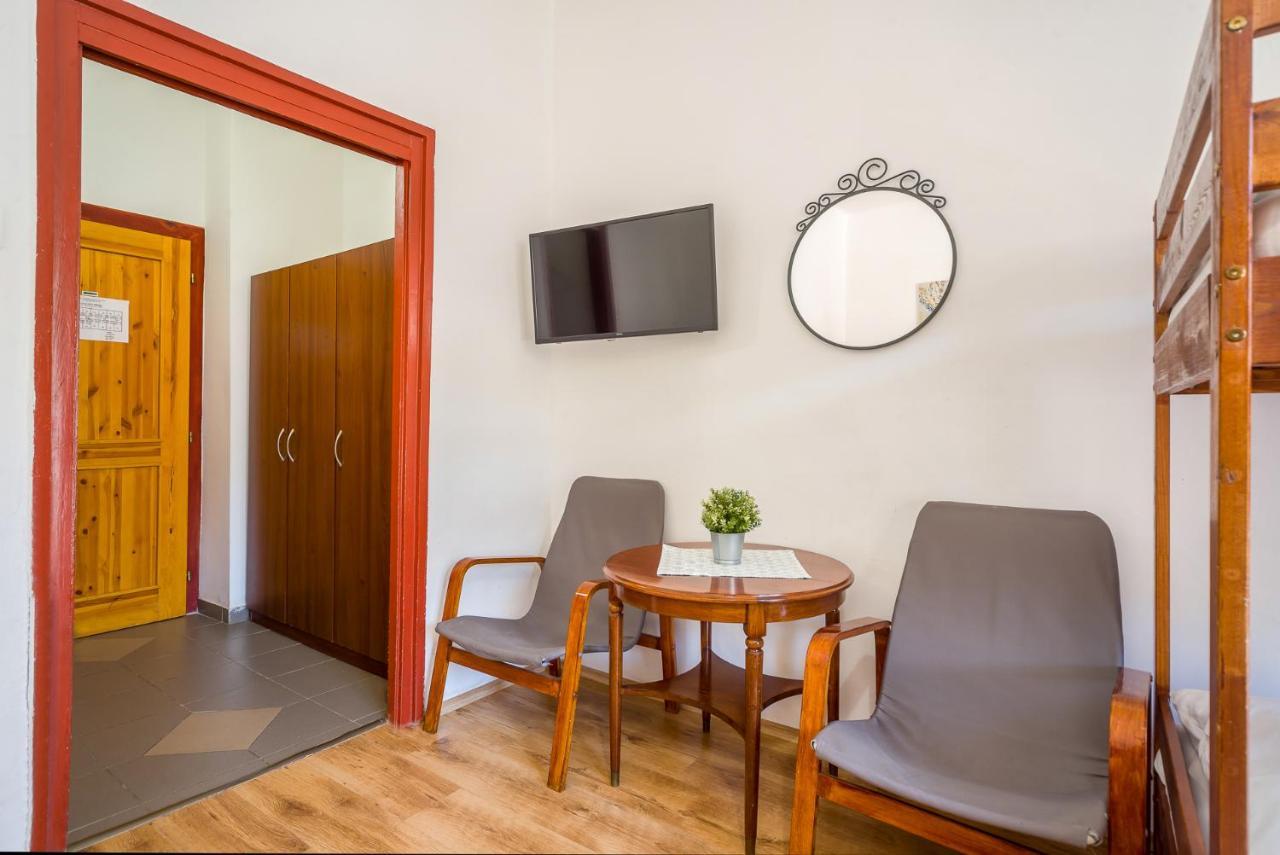 Lipicai Hotel Es Etterem ซิลวาชวาร็อด ภายนอก รูปภาพ