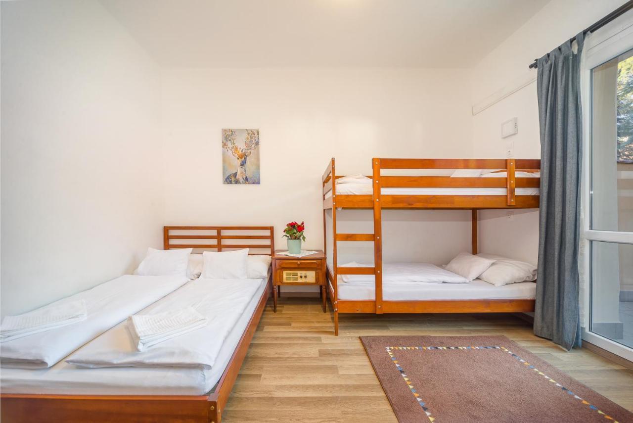 Lipicai Hotel Es Etterem ซิลวาชวาร็อด ภายนอก รูปภาพ