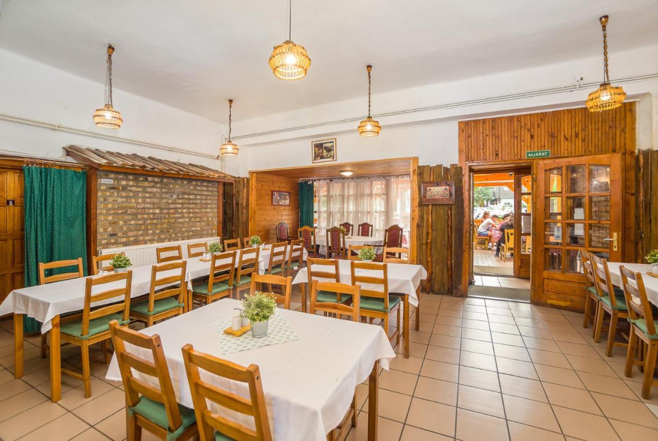 Lipicai Hotel Es Etterem ซิลวาชวาร็อด ภายนอก รูปภาพ